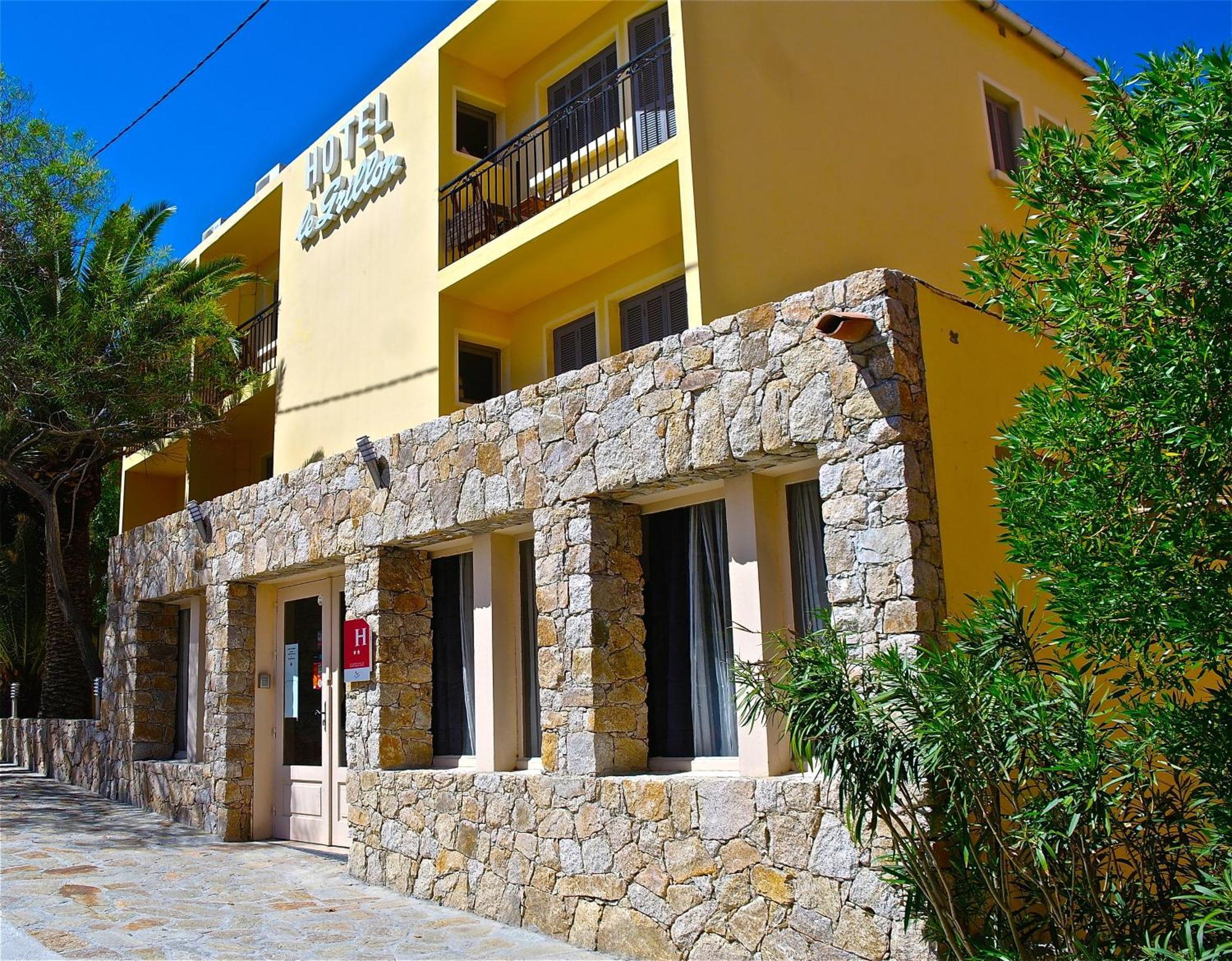 Hotel Le Grillon Л'Иль-Рус Экстерьер фото
